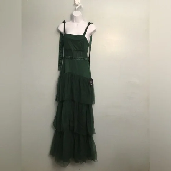 Lulu's Deep Green Layered Maxi Dress - Picture 4 of 12